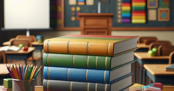 Думите са различни по граматични форми и се употребяват в