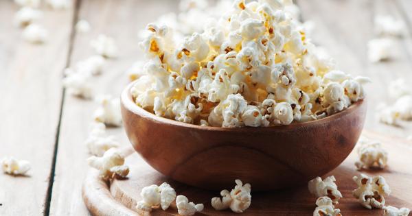 Чудили ли сте се някога защо пуканките пукат Тайната е в