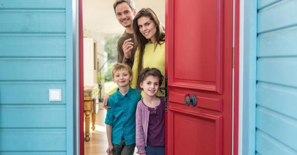 Когато гостите ви прекрачат прага на дома и сядат усмихнати