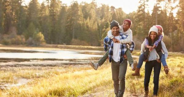 Жените които живеят само със съпрузите си раждат повече деца