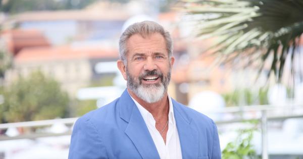 Няма човек без грях Трябва да го приемеш Трябва да