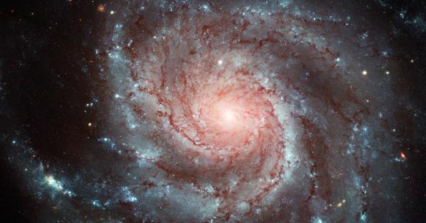 Графика направена от астрофизика Рис Тайлър сравнява размерите на 25