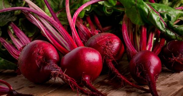 Като един от най сладките зеленчуци цвеклото е с ниско съдържание