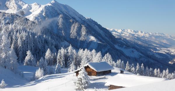 Благодарение усилията на Български туристически съюз в Министерството на труда