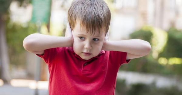 Детето е на 2 години и не говори сигурно има