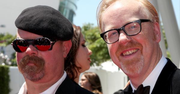 Невинен мъж излежаващ 35 годишна присъда бе освободен от затвора отчасти