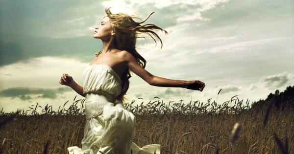 Тя е силна Тя е специална Тя е образец за