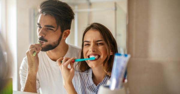 Едва 30 от българите си мият зъбите Липса на профилактика