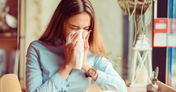 Бактериите в пръските от човешката кашлица и кихане остават във