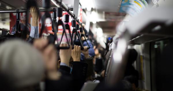 През последната година все повече компании възстановяват традиционния режим на