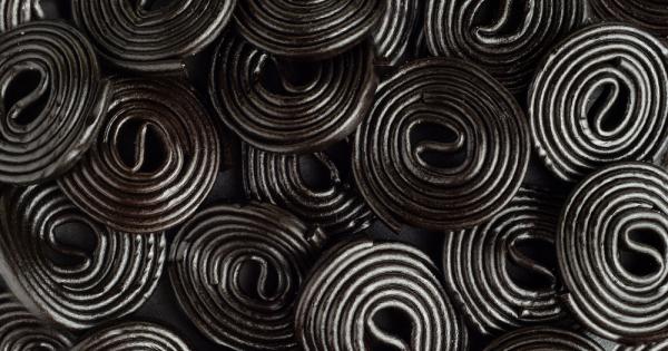 54 годишен мъж от Масачузетс почина след ежедневна консумация на лакрицови