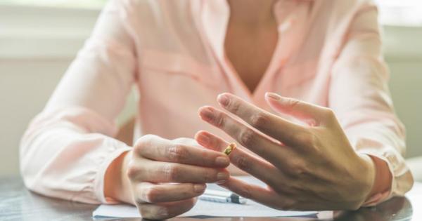 След края на сплотяващия коледен и новогодишен период за семействата идват