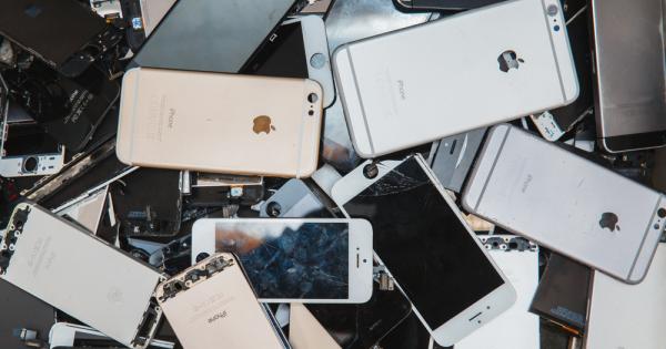 Една трансакция с биткойн генерира толкова електронни отпадъци колкото изхвърлянето