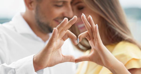 Конвенционалната мъдрост диктува че лъжата е лоша Здравите взаимоотношения се