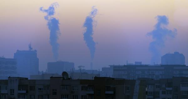 Китайски учени установиха че мръсният въздух в големите градове състарява лицата