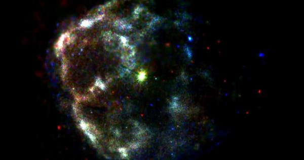 Когато звезди с маса между 10 и 25 пъти тази