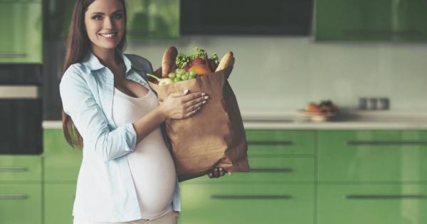 1 Без сурови меса
Когато температурите навън са високи трябва да