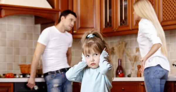 За родителя Любов страст споделеност заедно деца щастие битие конфликт