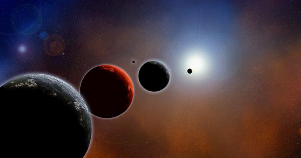 Вдигнете поглед към нощното небе на 7 и 8 март