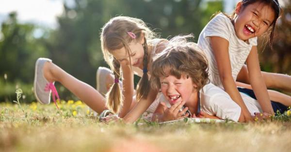 В какви условия се налага на малките дечица да оцеляват