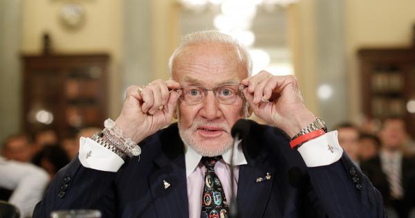 Независимо от факта че НАСА направи публични над 10 хиляди