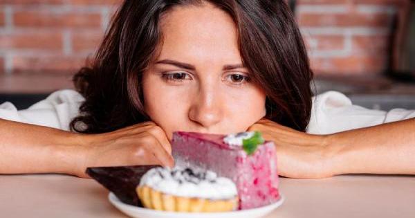 Ако сега ви кажа Не мислете за шоколадова торта за