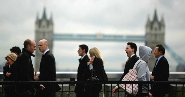 Докато сме на път из далечни дестинации и се намираме в