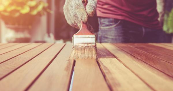 Д р Мелани Остин Маккейн трудов терапевт и преподавател в Нюйоркския технологичен