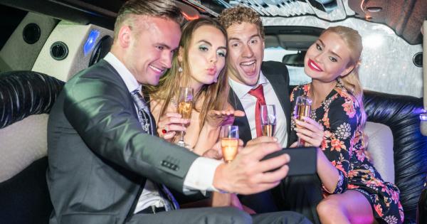 Ето какво споделя писателят Джошуа Бекер за съвременните критерии за