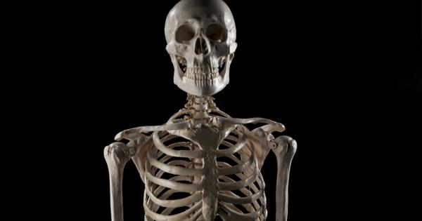 Един ортопед тръгнал да мести кабинета си в по престижен квартал