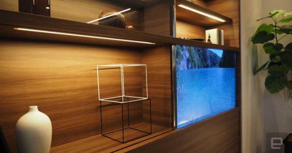 Японската компания Panasonic показа прототип на невидим телевизор на тазгодишното изложение Ceatec