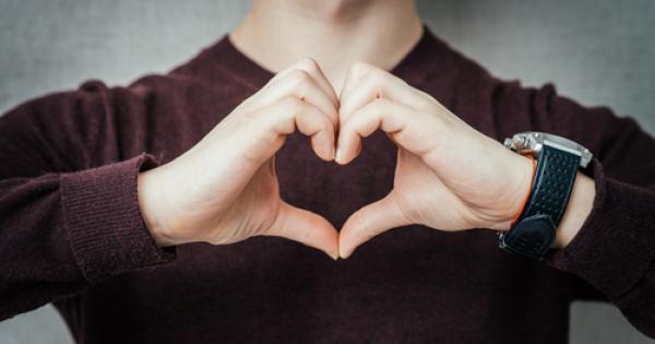 Всички знаем че сърцето е просто кух мускулест орган който