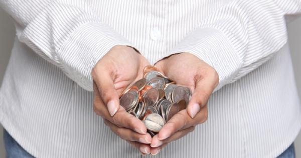 Казват че кризите сближават хората Изследване на Калифорнийския университет в