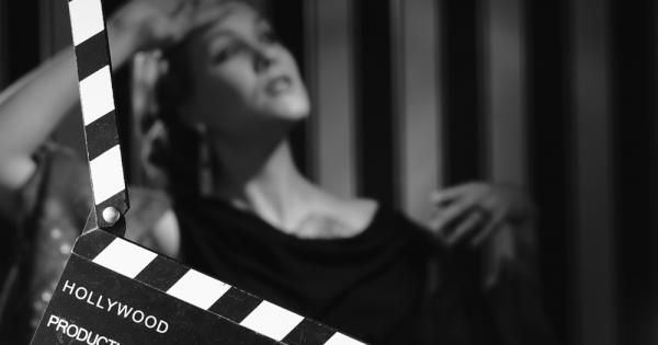 Не е тайна че актьорската професия има своите възходи и