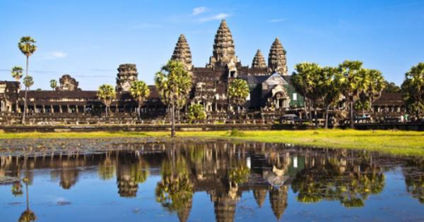 Огромни древни градове скрити в недрата на джунглата в Камбоджа