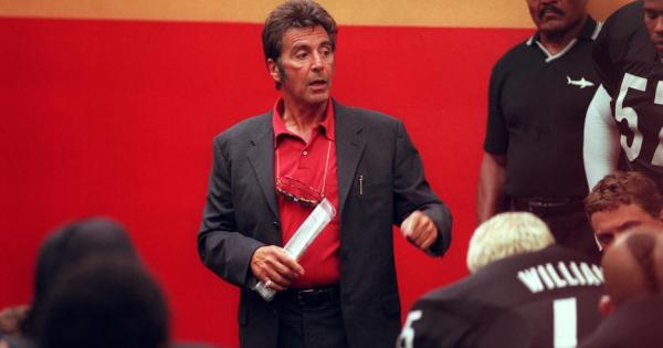 Помните ли филма на Оливър Стоун Всяка една неделя в