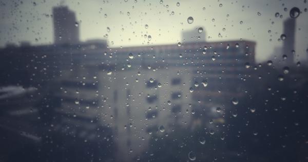 Въпреки че мнозина се мръщят когато времето навън е лошо