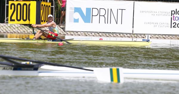 България завърши с 5 то място световното първенство по гребане за