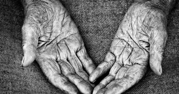 Како дай си ръката да ти гледам Колко пъти съм