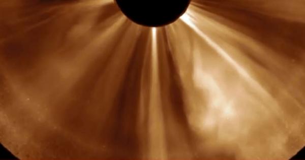 С помощта на т нар дълга експозиция и прецизни техники на