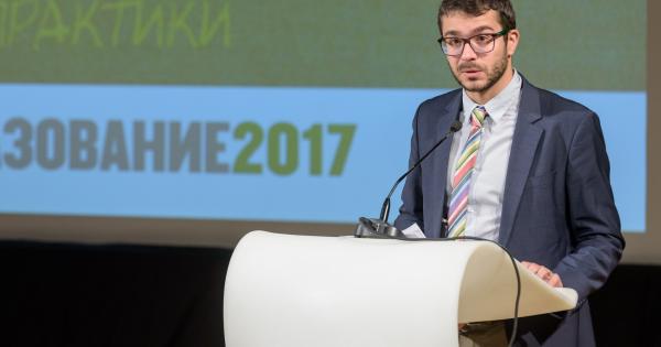 вече близо осем години работи за това всяко дете в