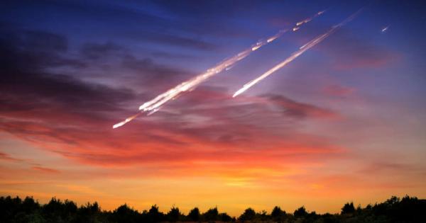 Миналата седмица мистериозни огнени топки озариха небето над Чили и