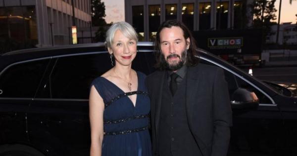 Киану Рийвс пристигна на гала вечерта на ЛАКМА Арт