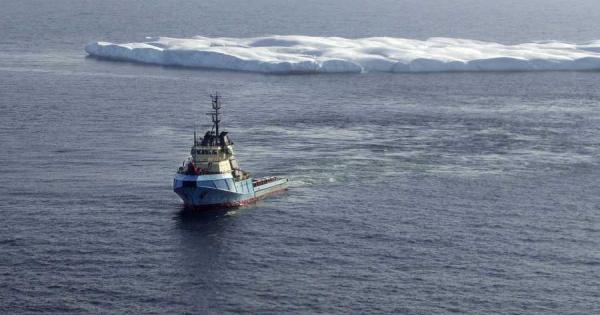 Северният ледовит океан е като последно депо за милиарди пластмасовите