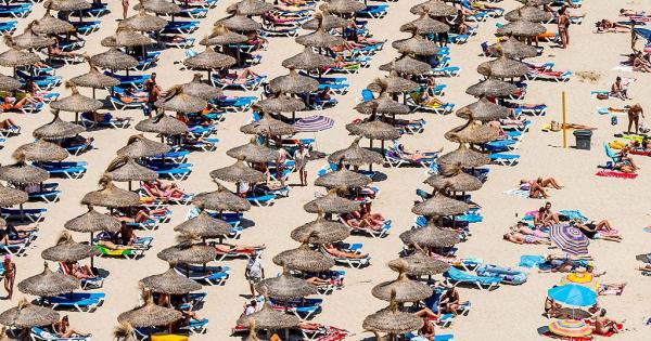 Изглежда напълно естествено да свързваме слънцето с хубави неща Изрази