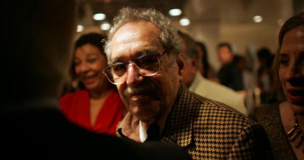Когато Габриел Гарсия Маркес започва да пише 100 години самота