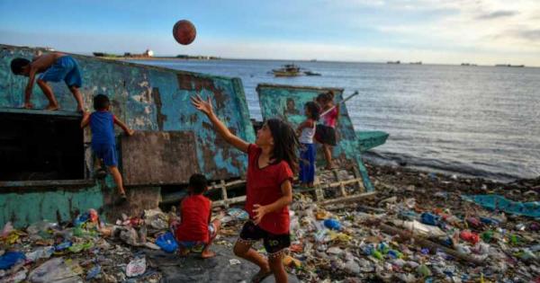 Замърсяването с пластмаса на световния океан струва на обществото милиарди долари