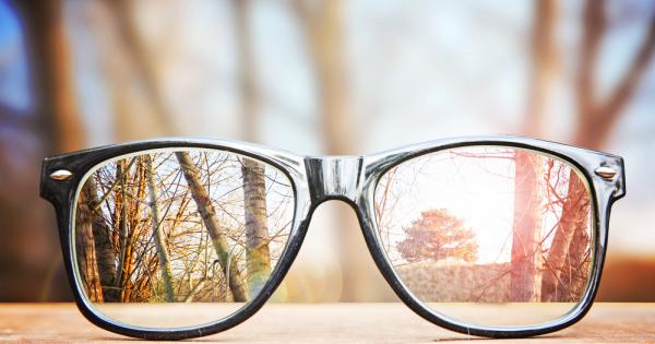 Въпреки че очилата имат своето неоспоримо предимство – помагат ни