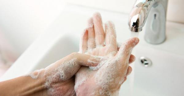 Температурата на водата няма никакво значение за миенето на ръцете.