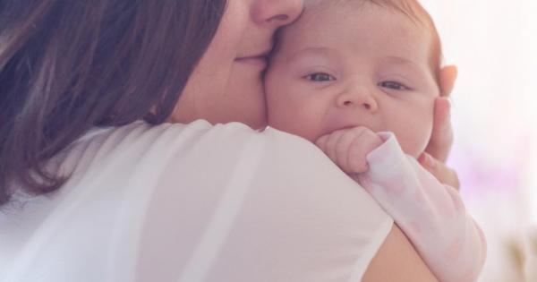 Колкото по често имаме близък контакт с бебетата толкова по уютно и обичани се